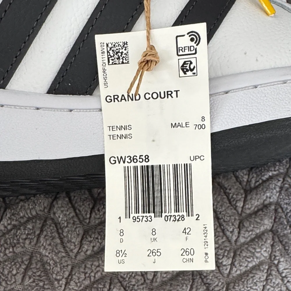Adidas Woman’s or Men's White and Black Mickey Mouse 
Woman’s 10
Men’s 8.5 - Picture 6 of 6